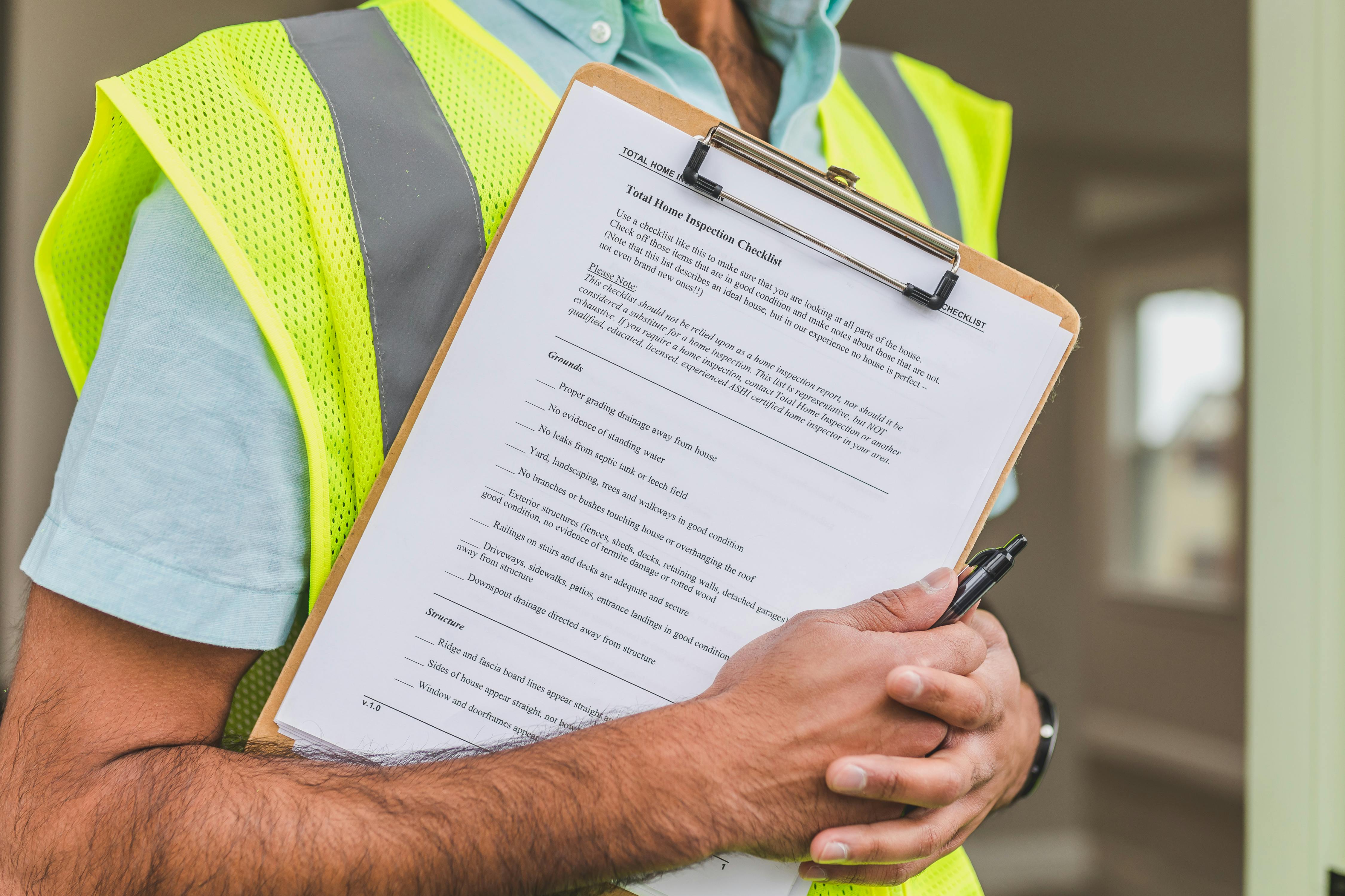 Dakonderhoud inspectie door professional